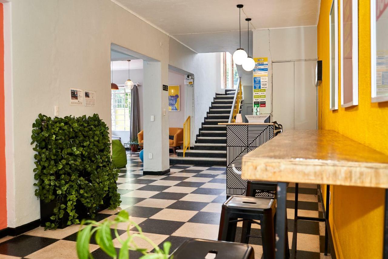Hostal Americana Guadalajara Eksteriør billede