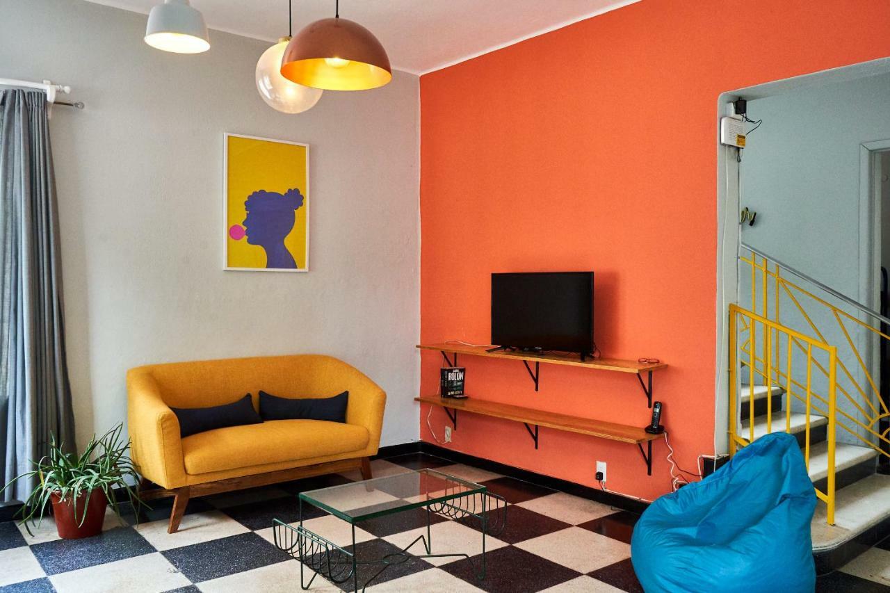 Hostal Americana Guadalajara Eksteriør billede